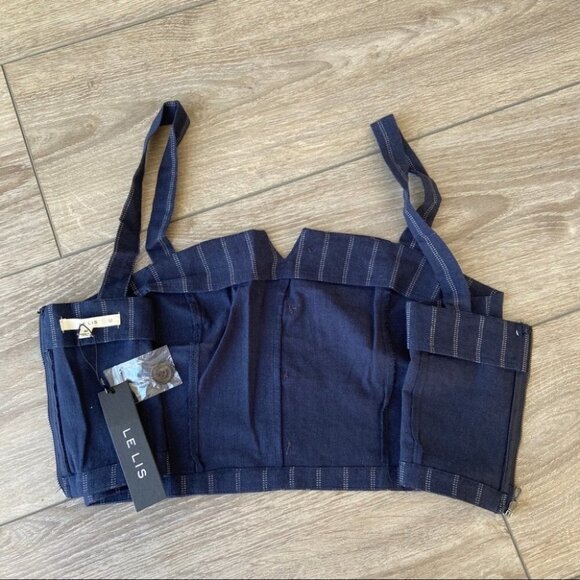 NWT Le Lis Navy Striped Crop Top - Picture 5 of 6